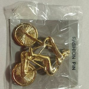 Broach have, couple style but very similar both go